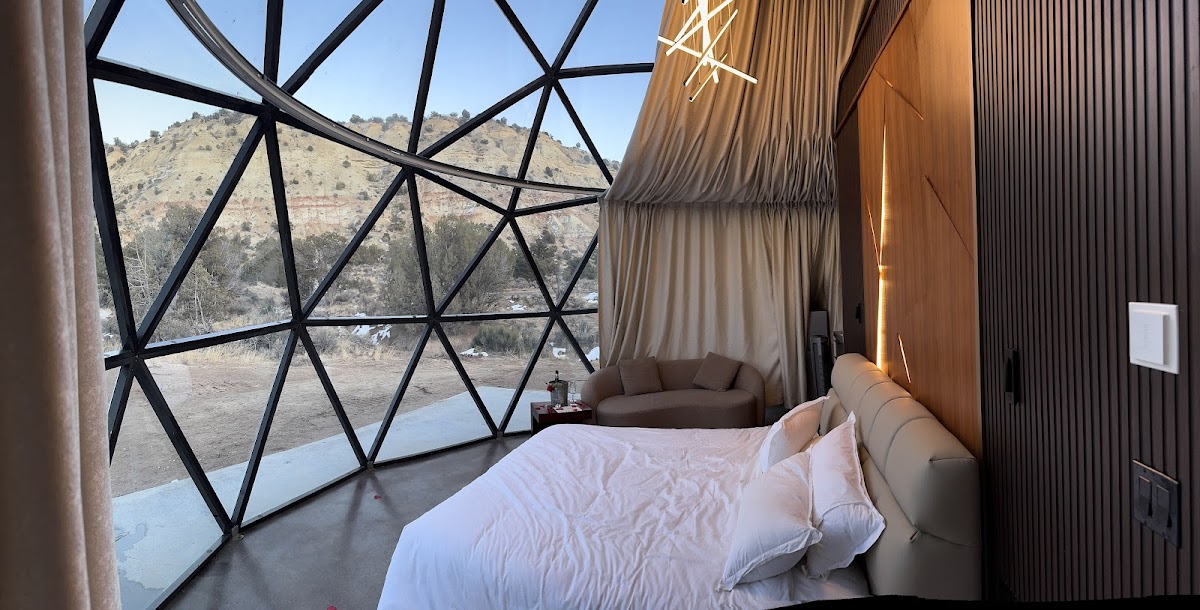 Clear Sky Resorts - Bryce Canyon - Unique Stargazing Domes thumbnail 2