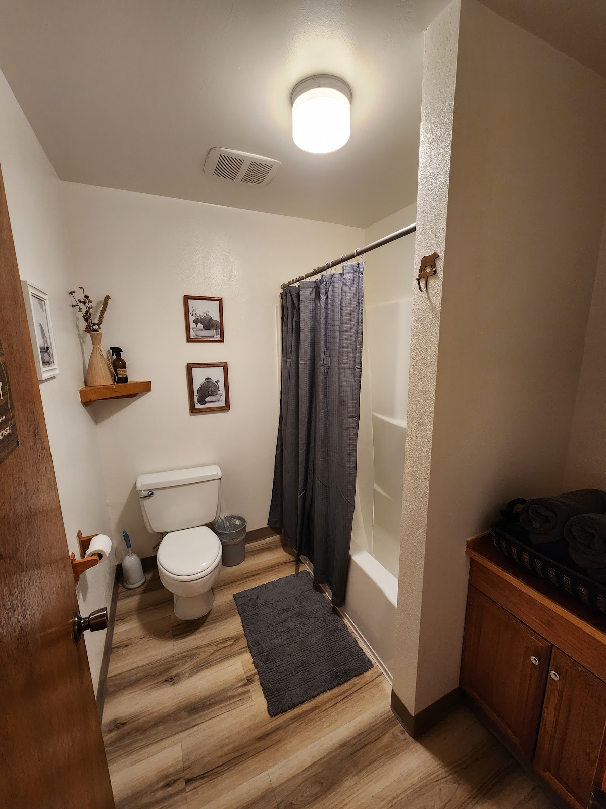 Downing Mountain Lodge and Retreat thumbnail 2