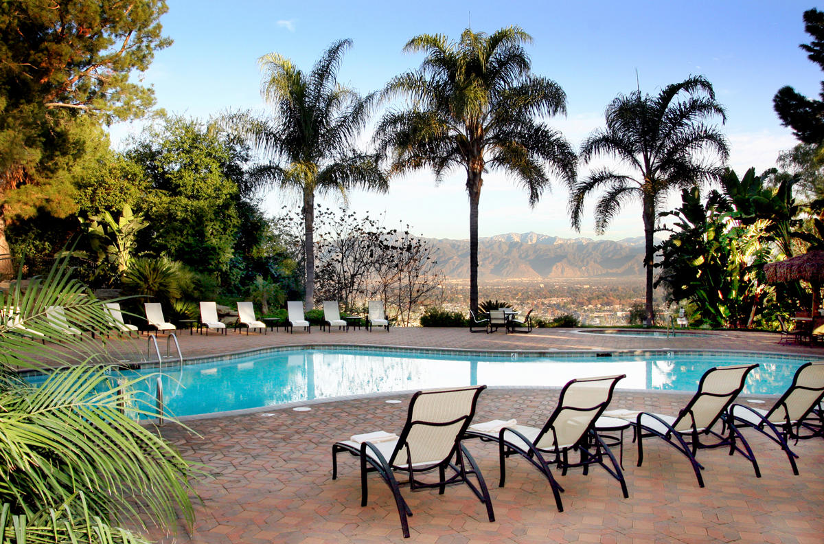 Pacific Palms Resort thumbnail 3