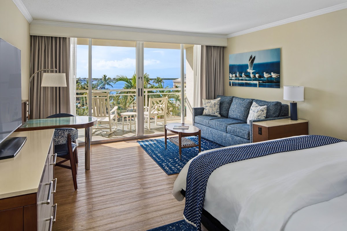 Reefhouse Resort & Marina thumbnail 2