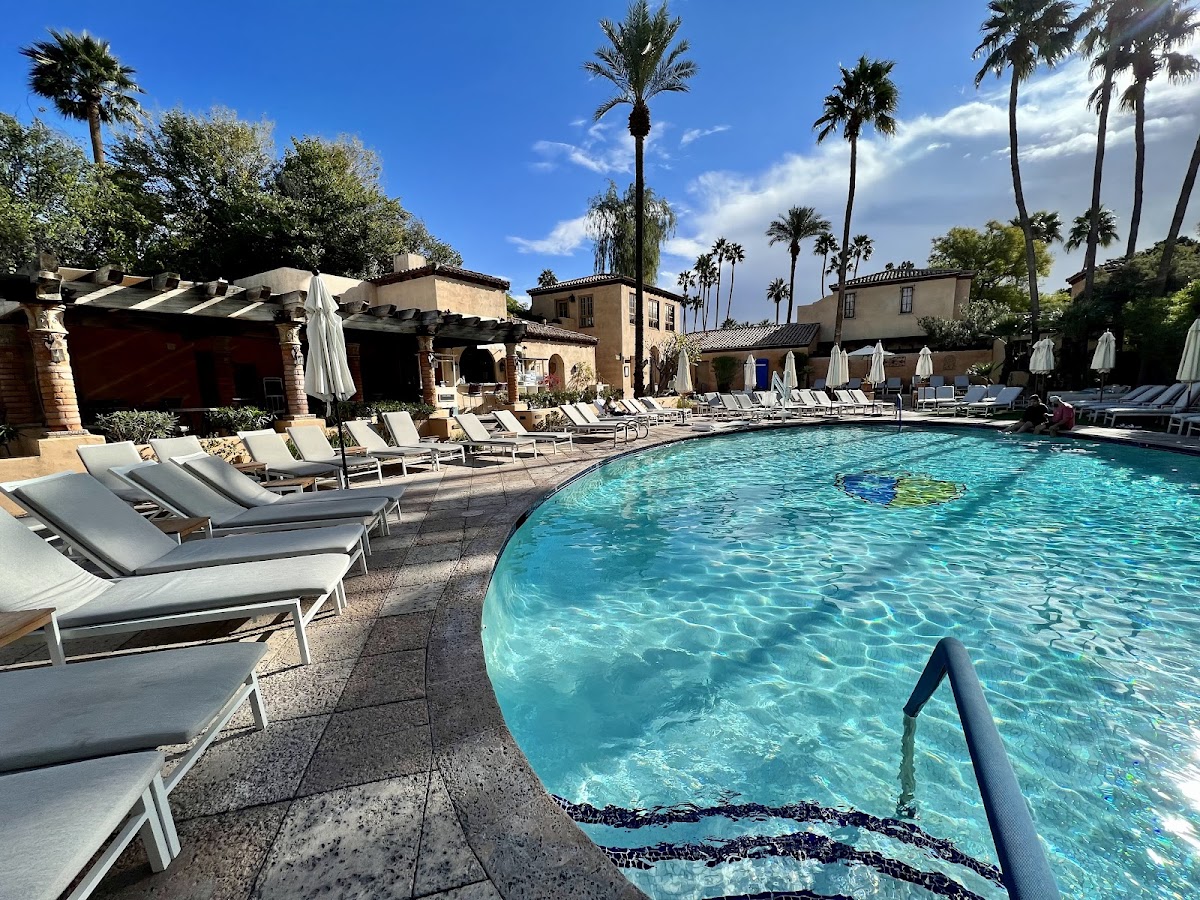 Royal Palms Resort and Spa -The Unbound Collection by Hyatt thumbnail 3