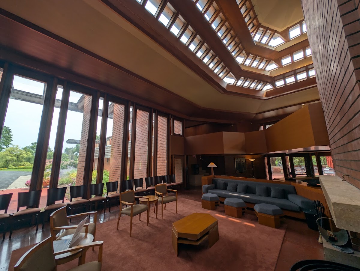 Wingspread Retreat & Executive Conference Center thumbnail 2